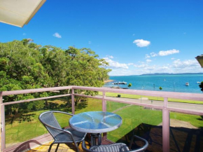 Collendina 15 19 Kurrawa Close water views and wifi, Nelson Bay